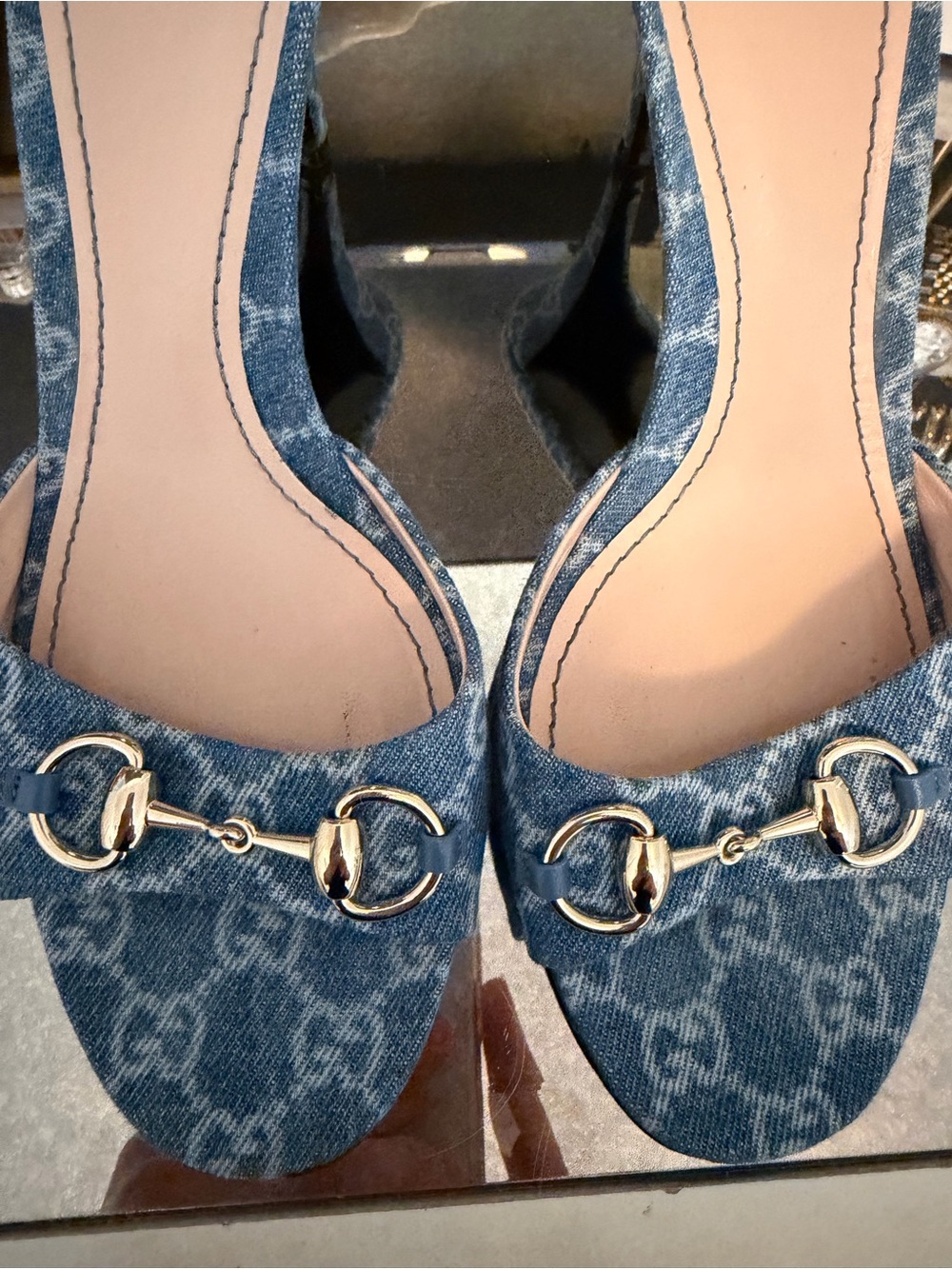 Erin Horsebit GG Monogram
Sandal - Picture 3 of 12